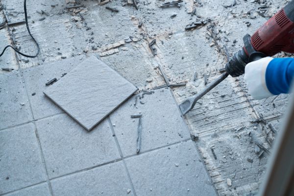 Flooring Removal Service in Fargo